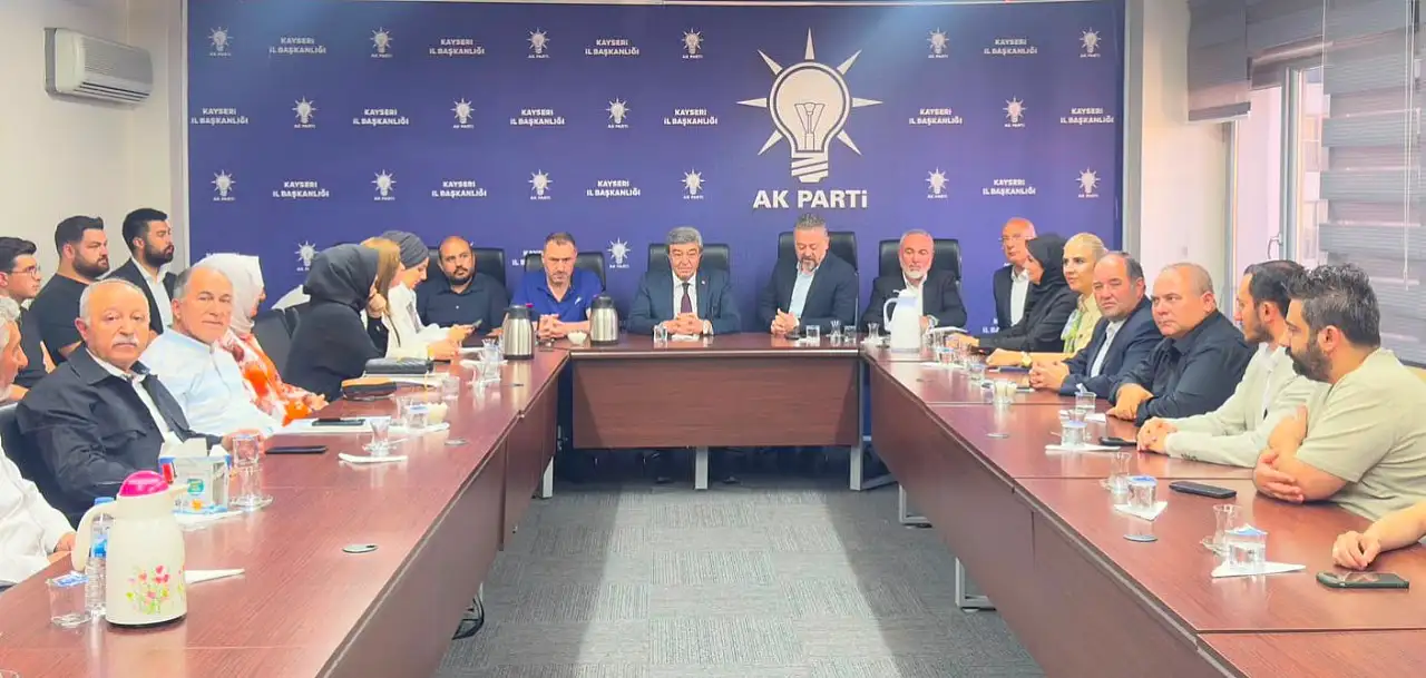 MKYK Üyesi Dursun Ataş'tan AK Parti teşkilatlarına yakın takip