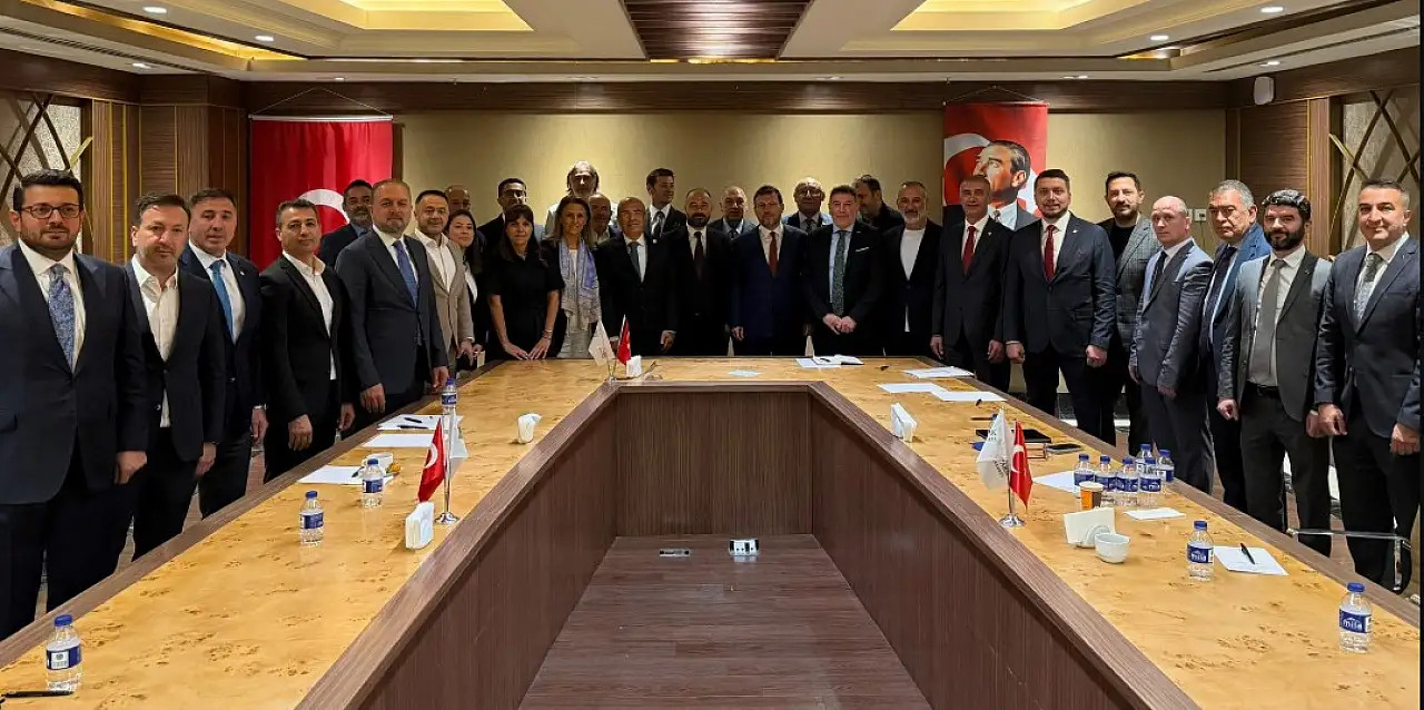 Alpaslan Baki Ertekin'den uluslararası organizasyon için önemli buluşma