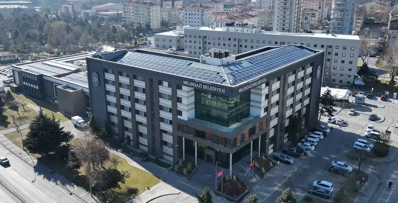 Kayseri'deki okul inşaatı yarıda kaldı! Yeniden harekete geçildi