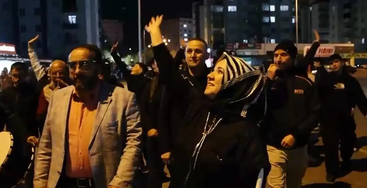 'Kabe'de Hacılar' akımı Kayseri'de sokaklara taştı