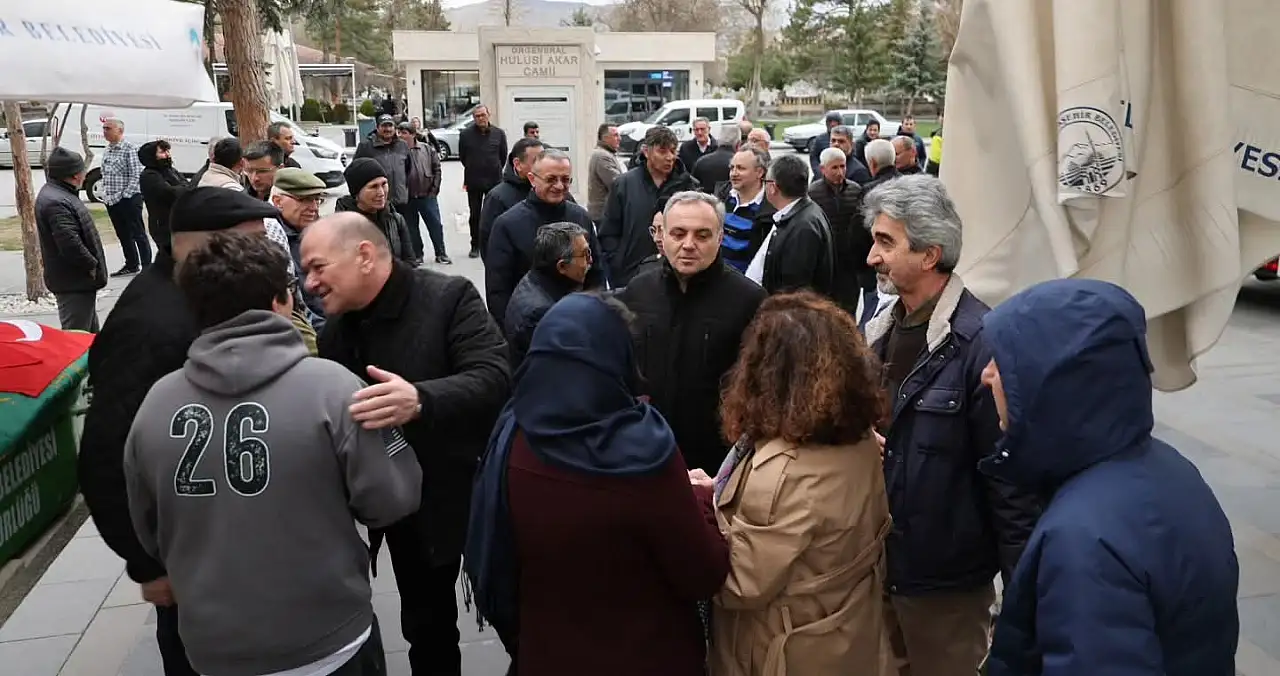 Kayserili Profesör toprağa verildi