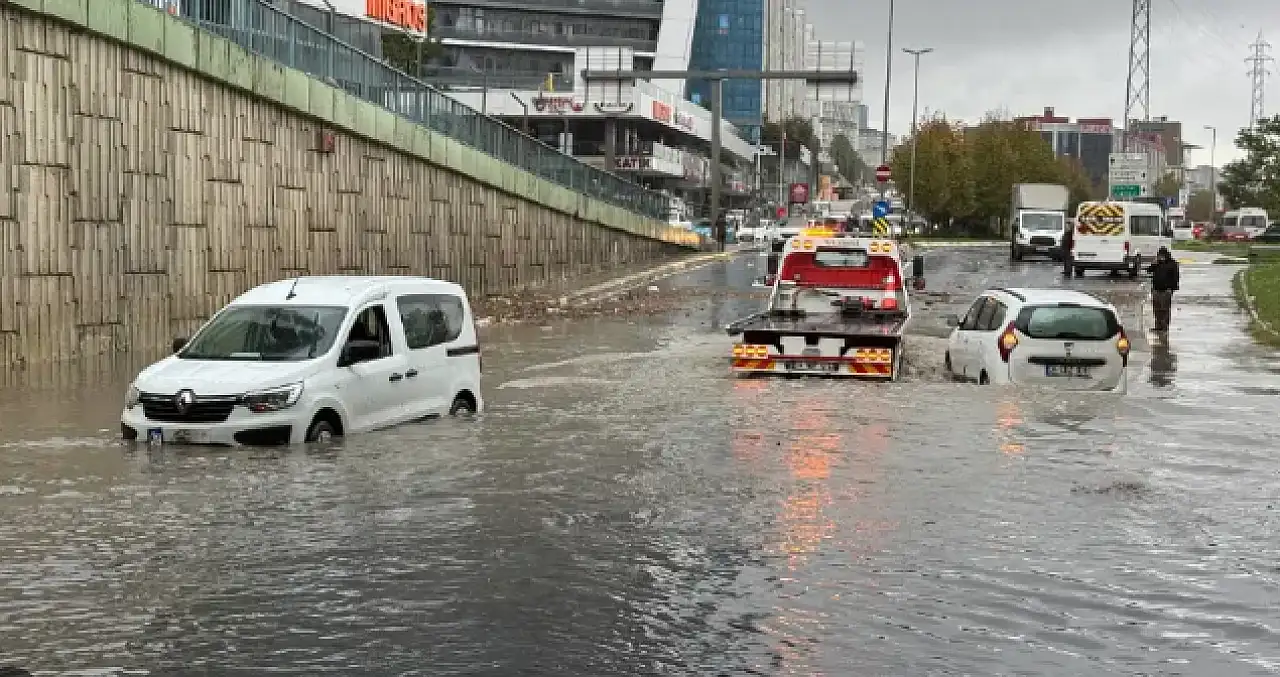 Dikkat! İstanbul'u sel vurdu, Kayseri'de meteorolojik beklenti vahim..