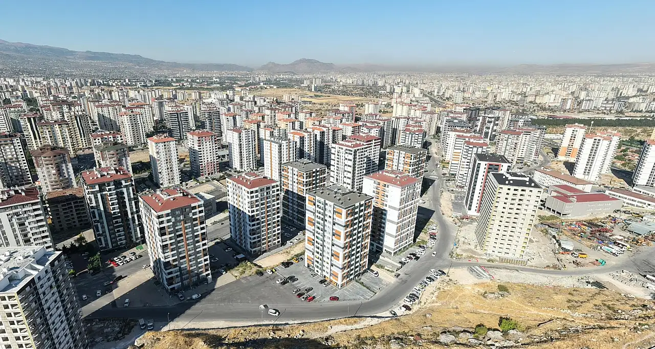 Kayseri'nin en kalabalık mahallesinin havası alarm veriyor! Şehrin tamamını geride bıraktı