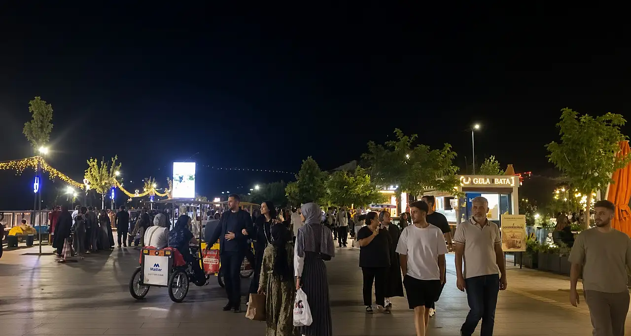 Kayseri'de tepki çeken görüntü! Yürüyüş yolu karıştı