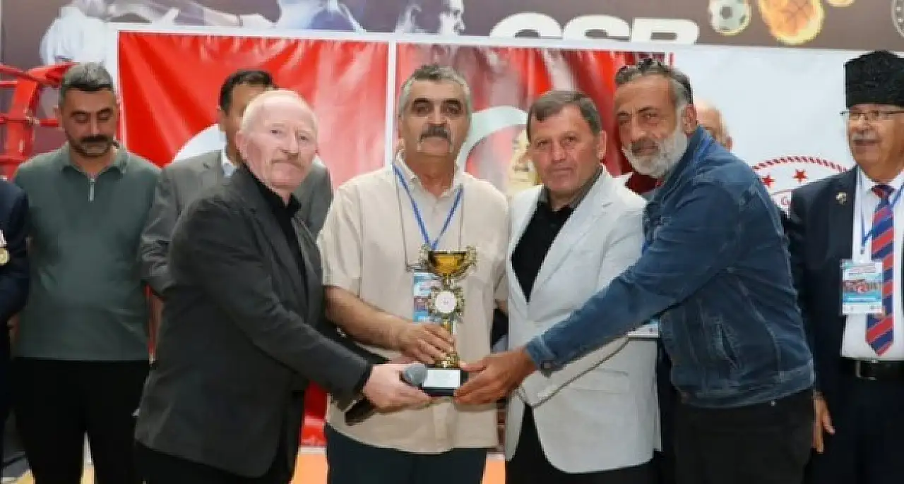 Kayseri'de gazilere vefa! 300 sporcu aynı şampiyonada buluştu