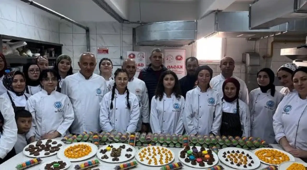 Öğrenciler bu atölyede çikolatanın yolculuğunu keşfetti