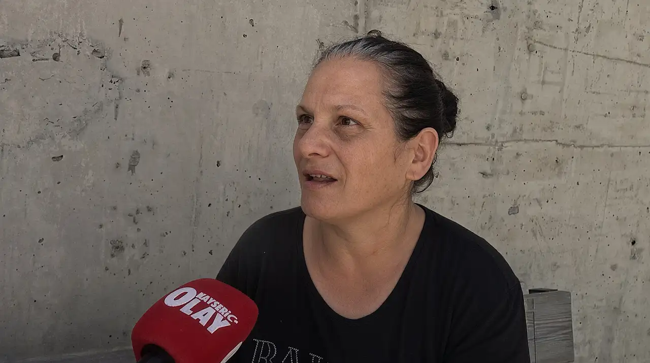Kayseri'de gündemden düşmeyen kıyafet sorununu velilere sorduk: Gücümüz yok