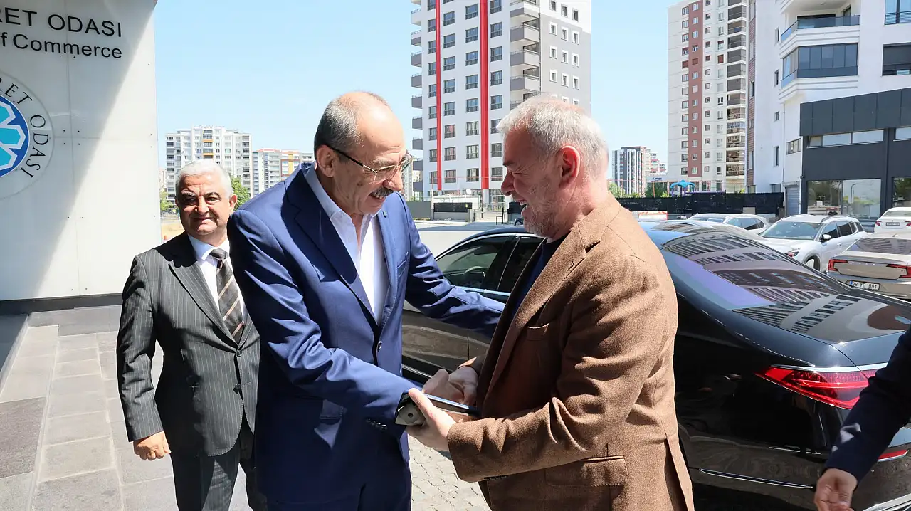 Kayseri'de şirketleri bir bir satılan holdingin yönetimi ortaya çıktı