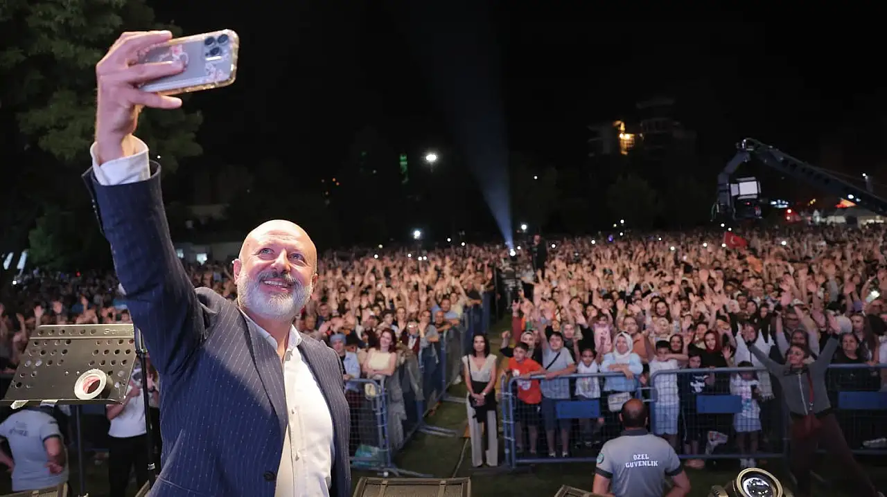 Kayseri'de tarihi gece!