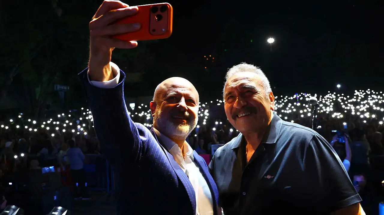 On binlerce Kayserili hep bir ağızdan söyledi!