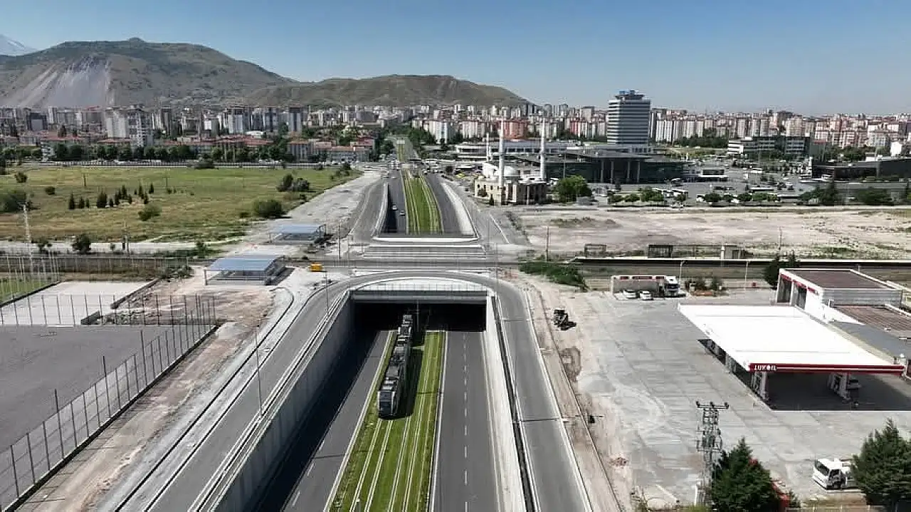 Bugün toplu taşımaya binecekler dikkat! Duraklarda mağdur olmayın