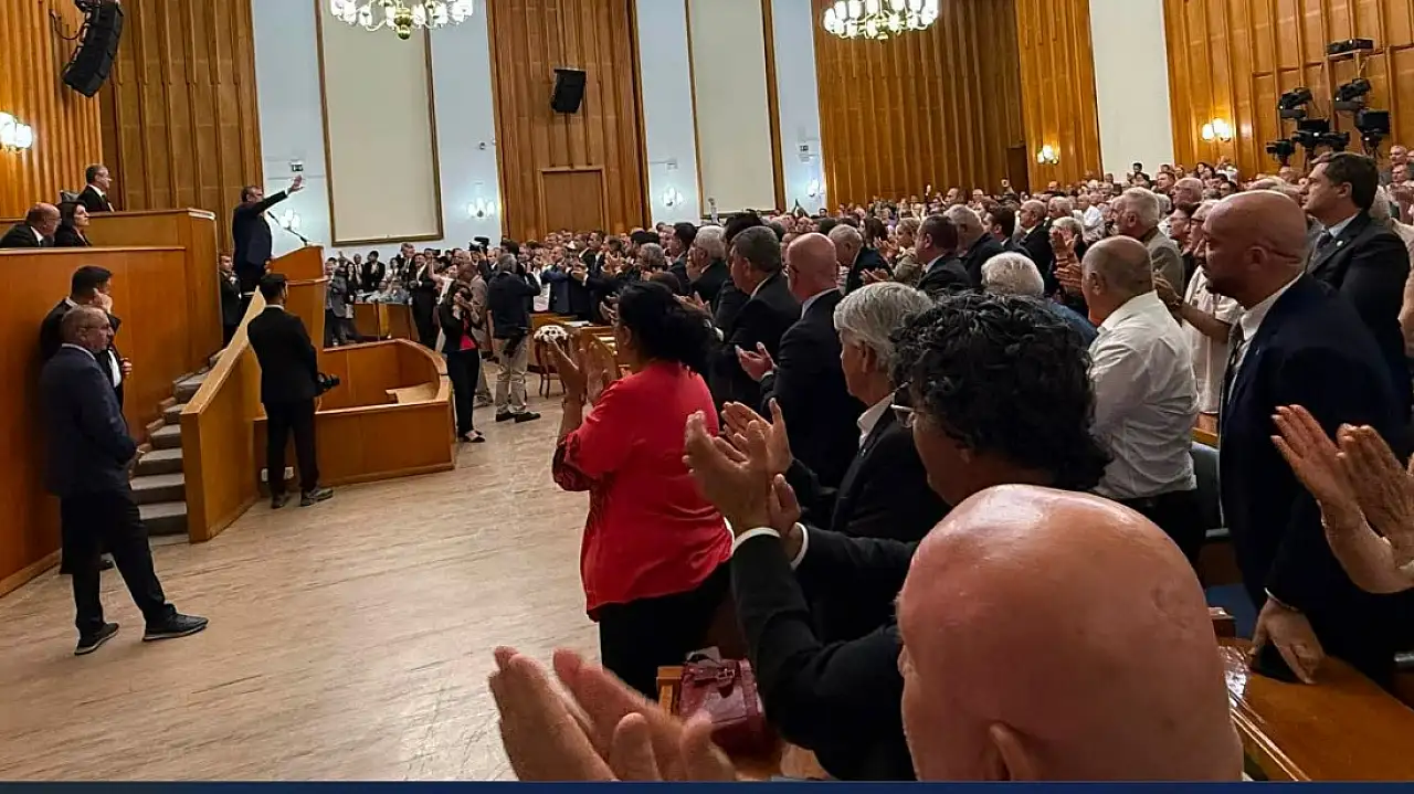CHP'li Gözbaşı'ndan Özgür Özel'in restine tam destek