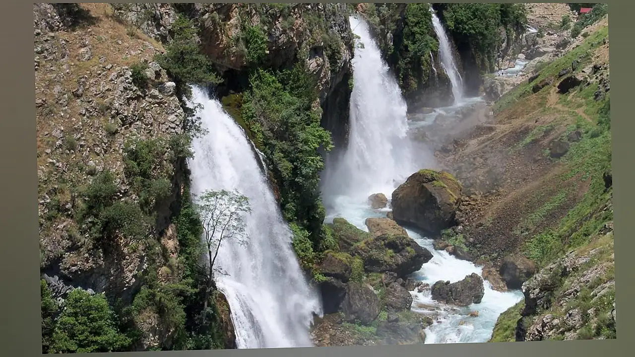 Kayseri'de şelalede ölüm! Nedeni fotoğraf mı?