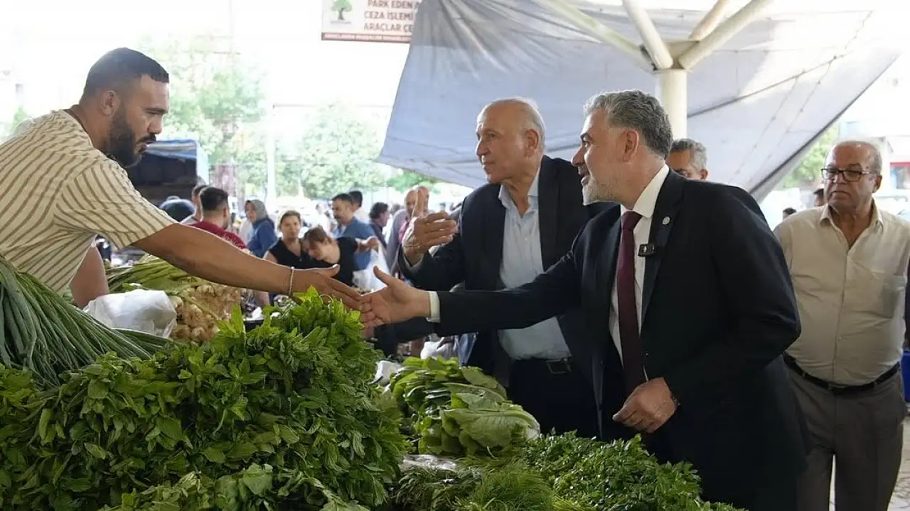Kayseri'de tanınan iş adamı vatandaşa 'Bütçenizi en çok zorlayan kalem hangisi?' diye sordu