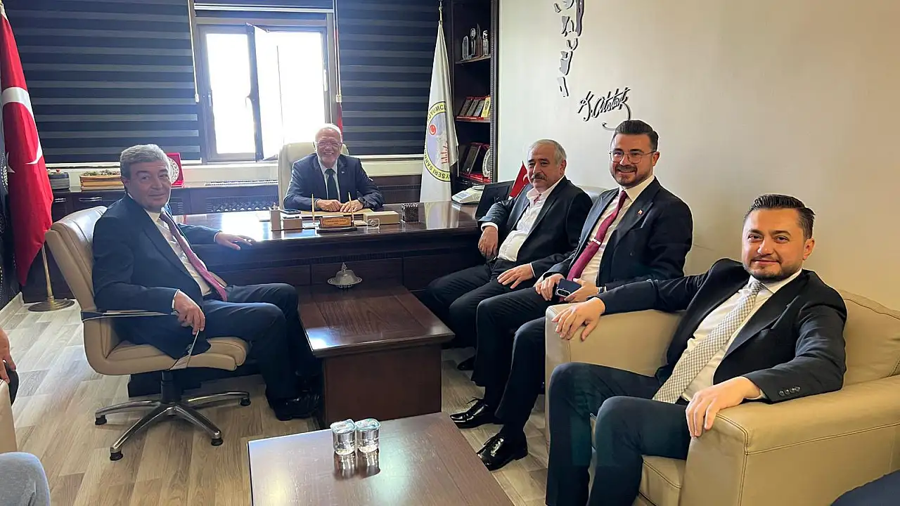 AK Parti’den ‘altın’ ziyaret