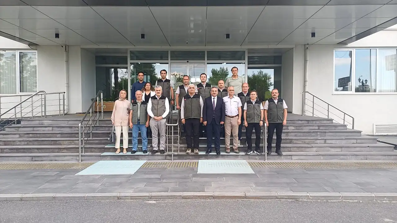 Kayseri'de dikkat çeken program! Masada neler var?