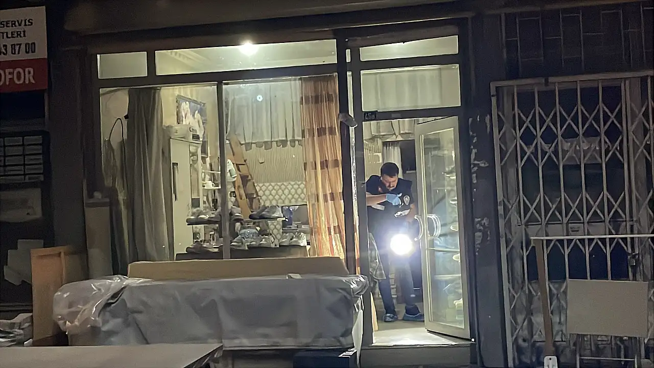 Kayseri'de şüpheli ölüm! Ayakkabıcı dükkanında cansız bedeni bulundu