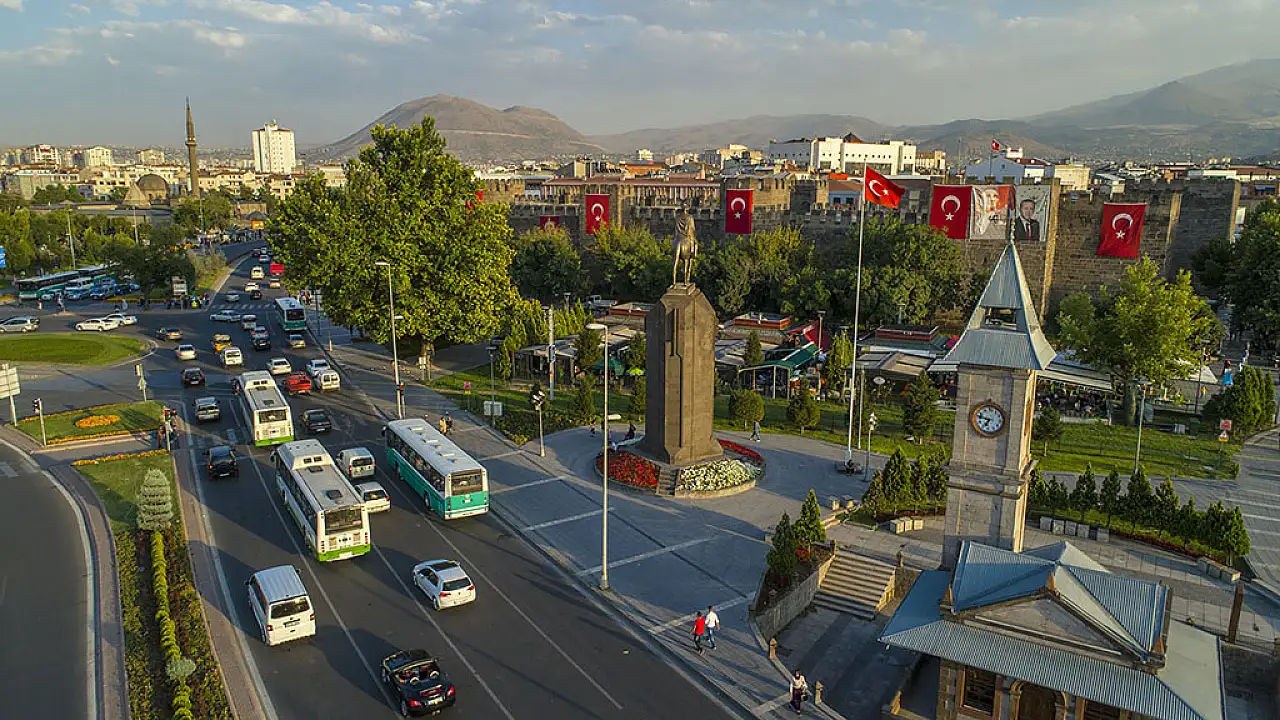 Kayseri'nin bu hafta yüz güldüren şirketi belli oldu!