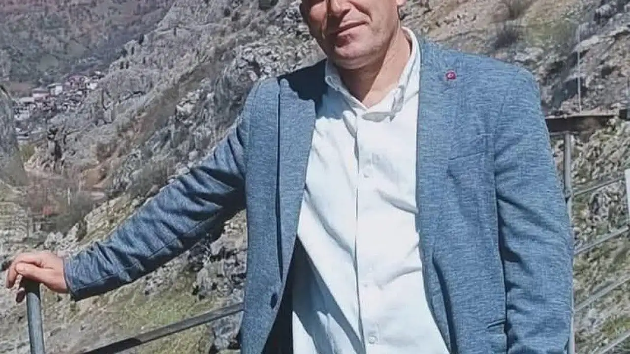 MHP'li eski Başkan duyurdu! Hayatını kaybetti