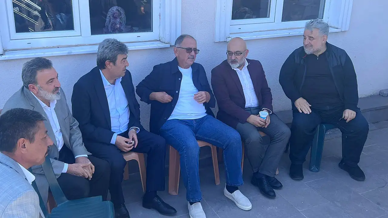 Özhaseki yeni imajıyla dikkat çekti! Belki ilk defa böyle göreceksiniz