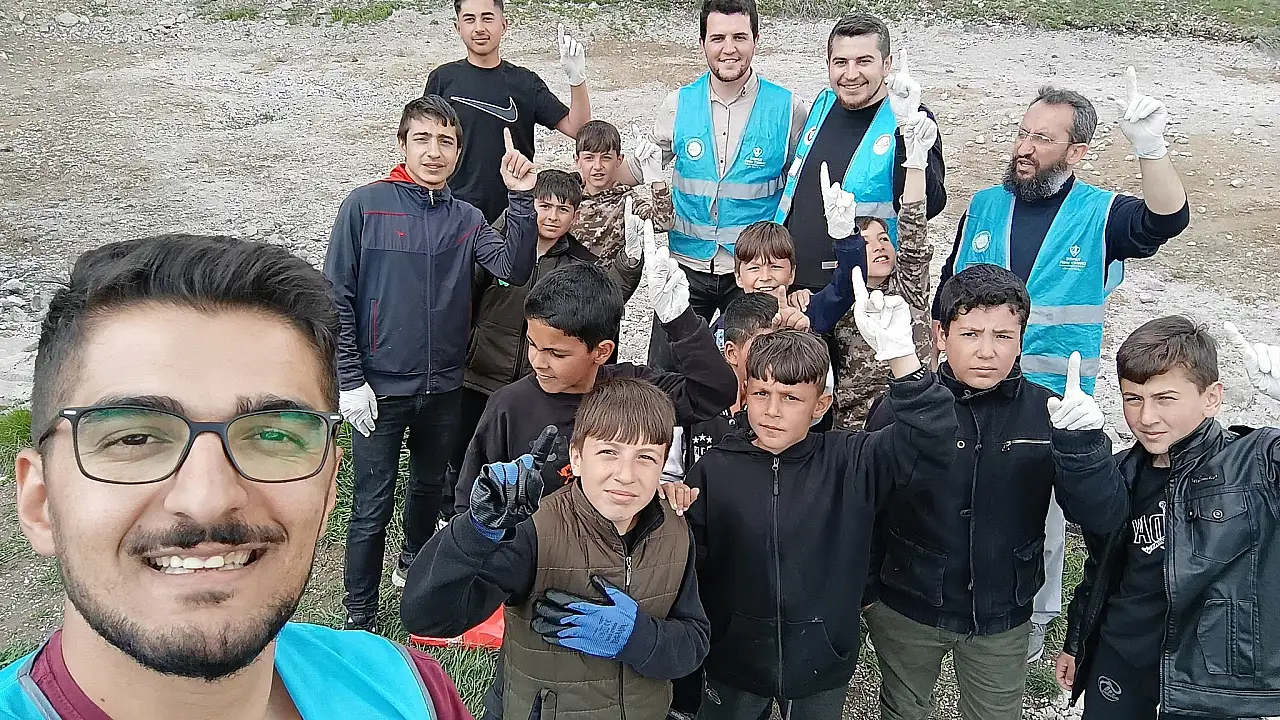 Tomarza'da hem temizlik hem eğlence!