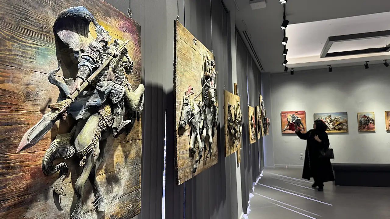 Atık malzemelerden yaptı! 3 boyutlu 106 eser görenleri hayran bıraktı