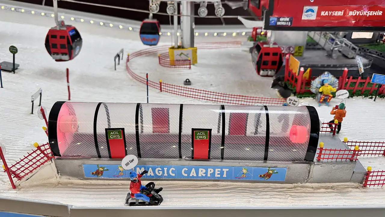 Erciyes'in eşsiz manzarası artık minyatürde!