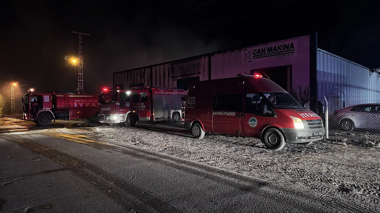 Mobilya fabrikasında yangın!