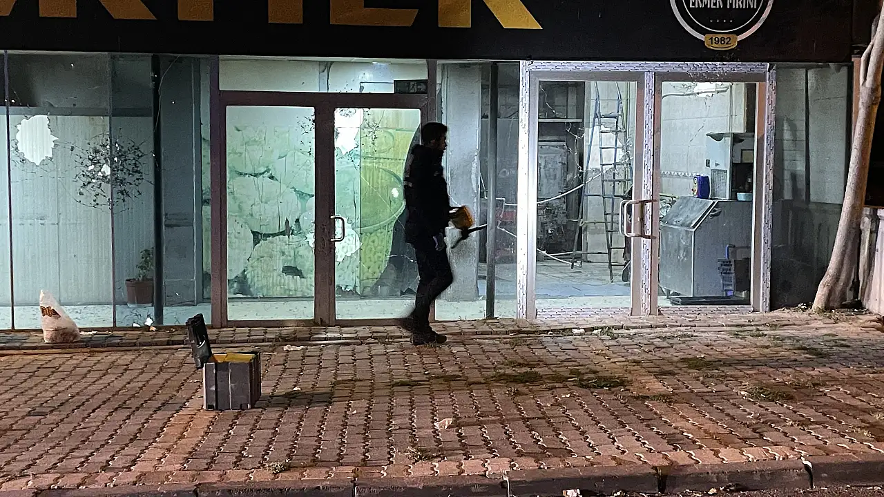 Kayseri'de olaylı gece! Fırına silahlı saldırdılar