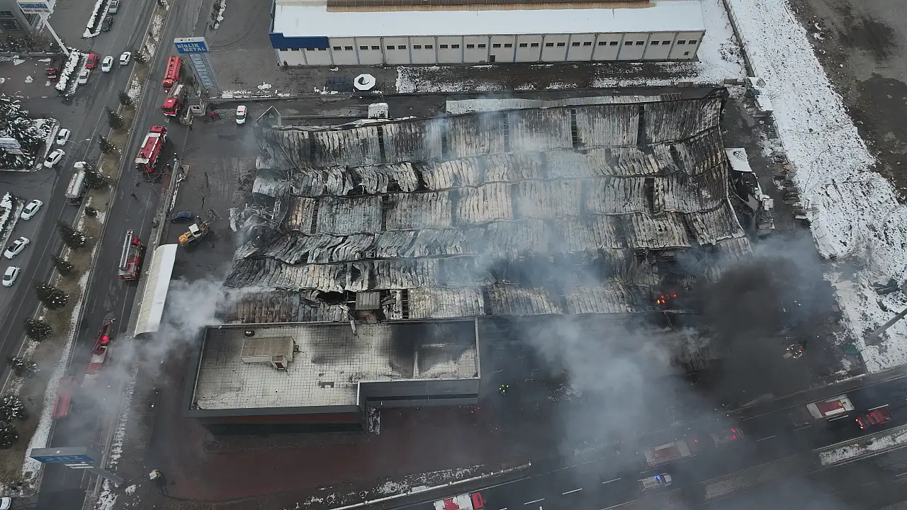 Kayseri'de 3 işçinin hayatını kaybettiği fabrika yangınıyla ilgili flaş gelişme!