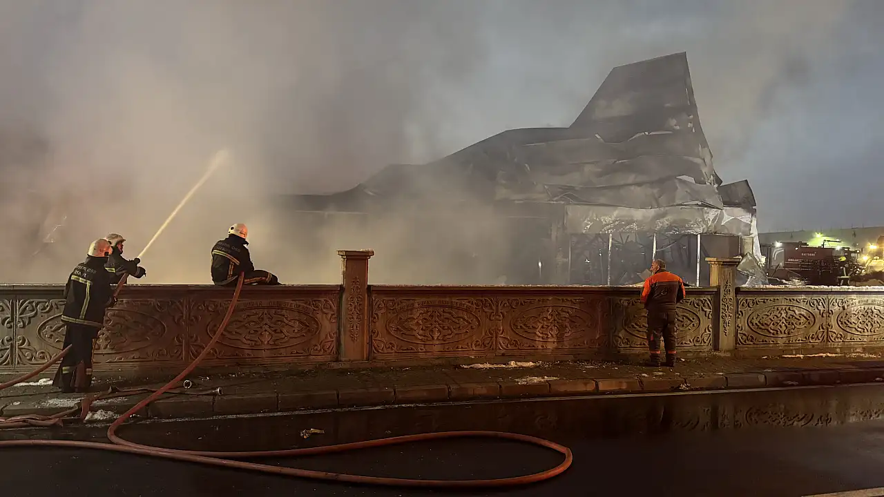 Kayseri'deki yangının ardından Bakan'dan dikkat çeken açıklama!