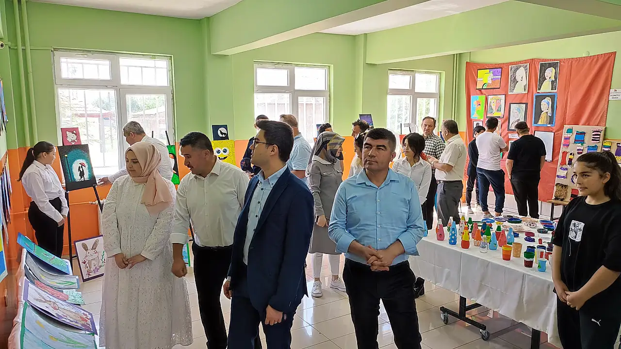 Palas'ta 945 eser beğeniye sunuldu