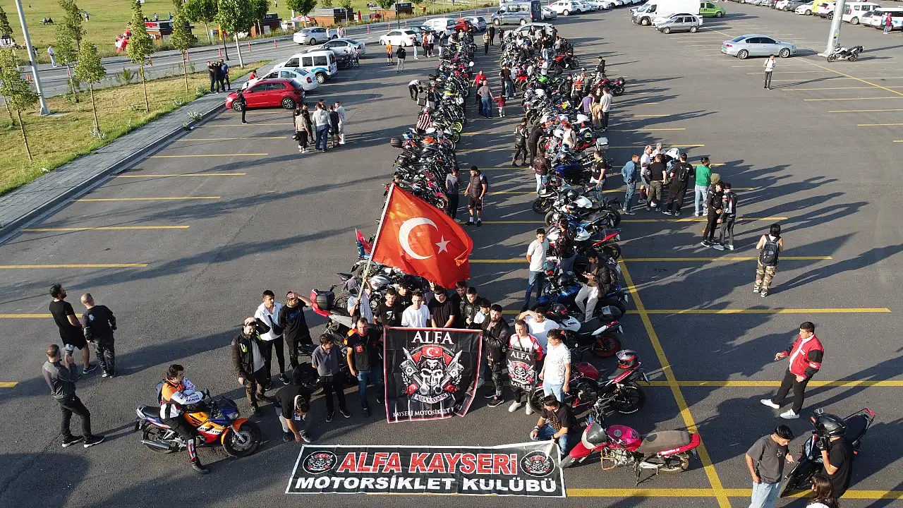 Kayseri'de 150 motosikletli bir araya geldi! Bakın ne için