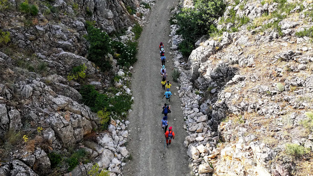 Torosların Eteklerinde Saklı Cennet
