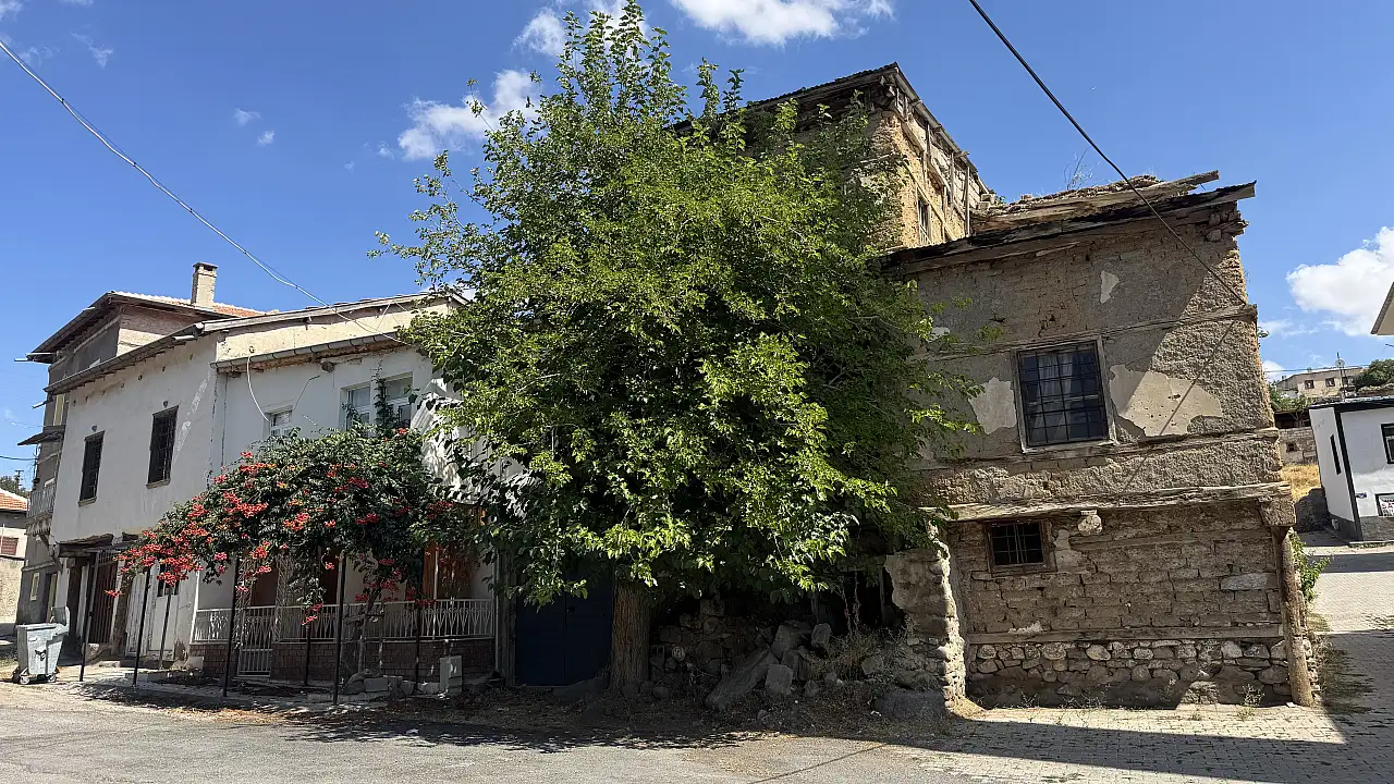 Kayseri'de bir köy, kerpiç evleriyle dünya tarihine açılıyor