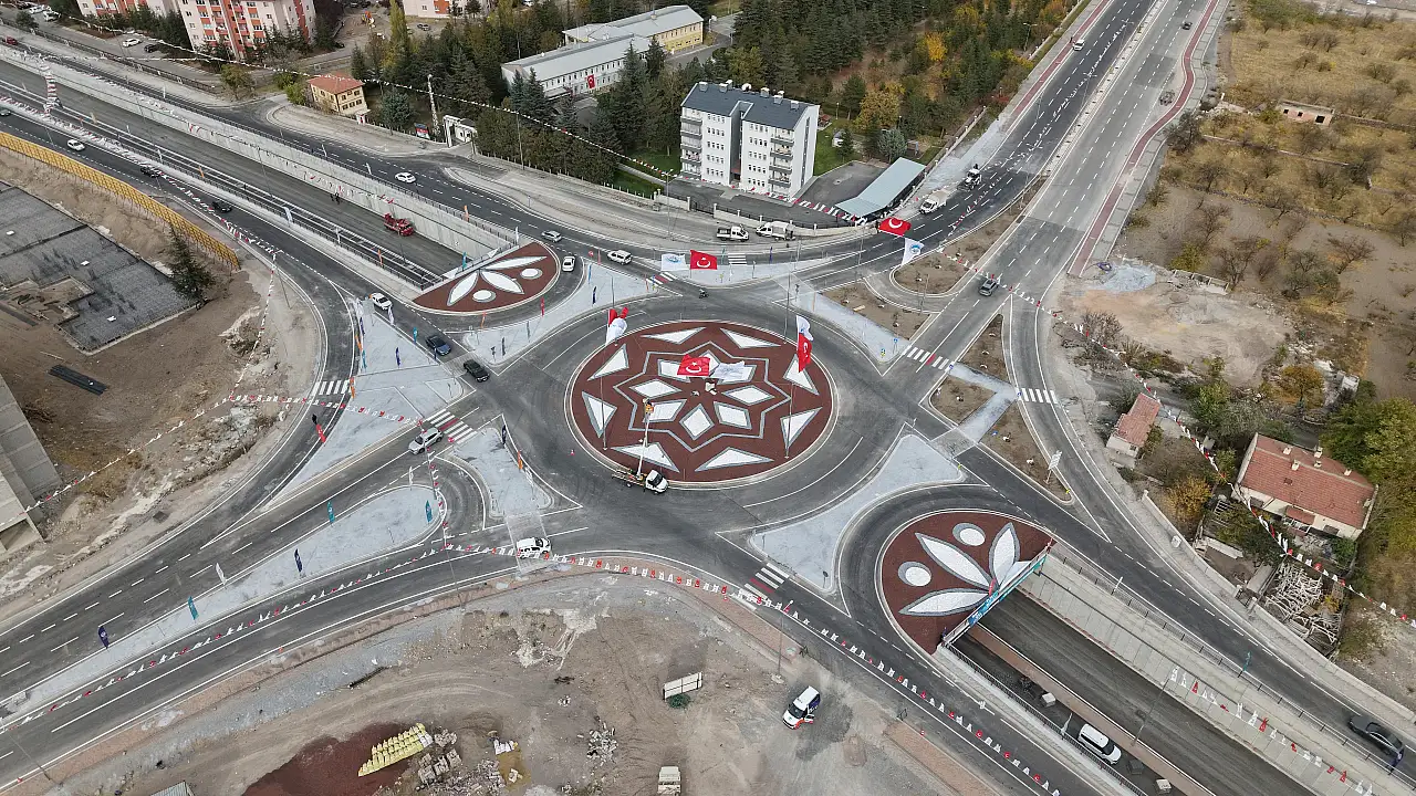 85 günde tamamlanan ana kavşak yarın açılıyor!