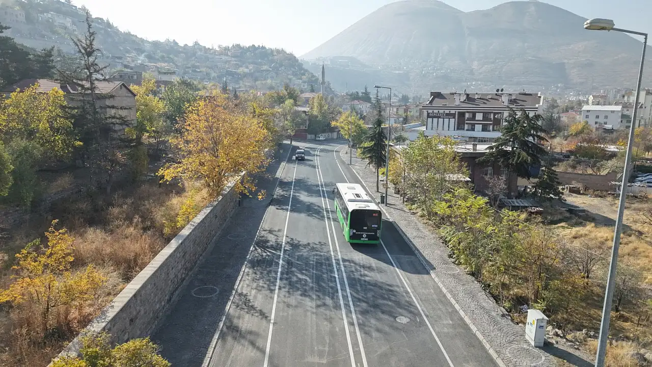 Kayseri'de 5 milyonluk asfalt çalışması tamamlandı! Kısa sürede kullanıma açıldı