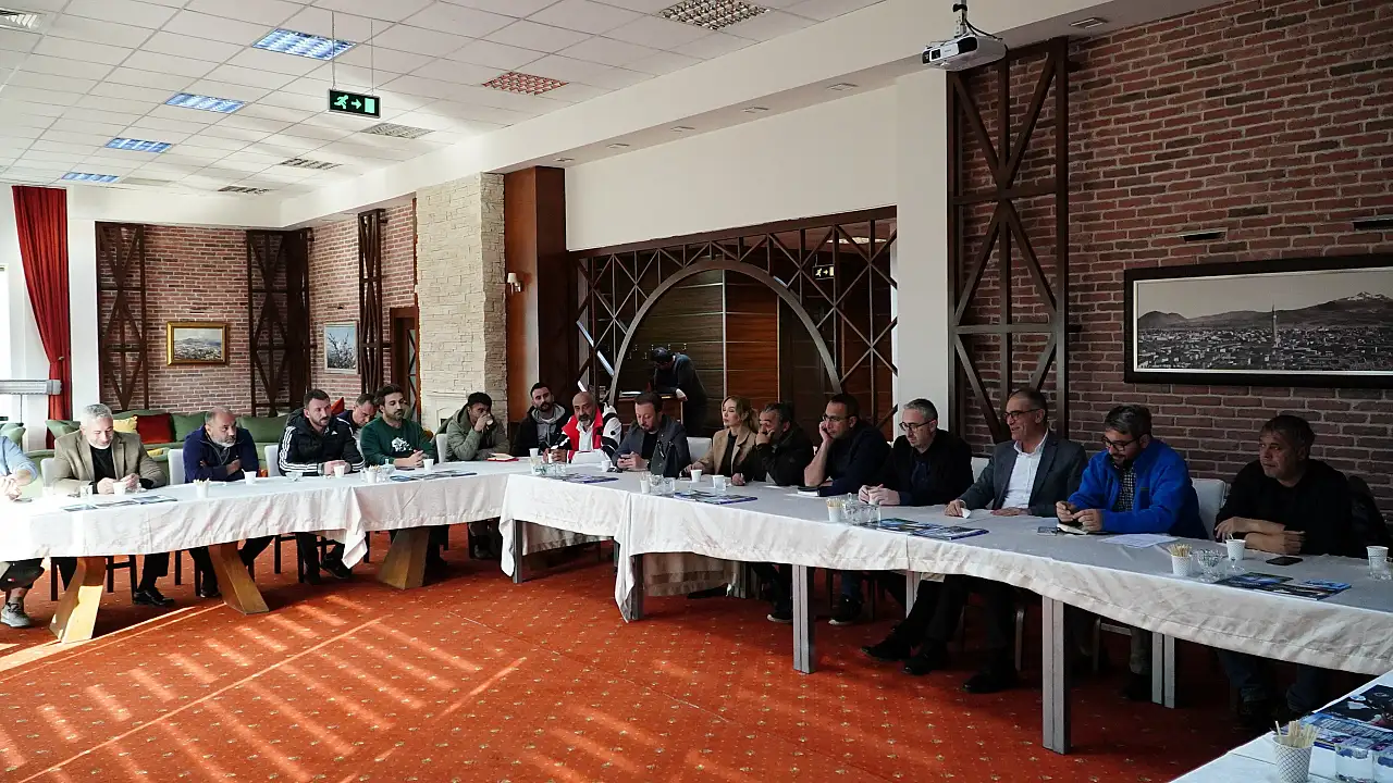 Kayseri'nin beyaz cennetinde sezon öncesi dikkat çeken toplantı