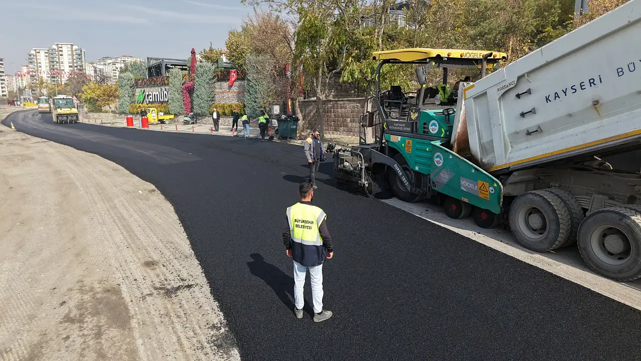 Kayseri'de yollar baştan aşağı yenileniyor: 5,9 milyonluk çalışma