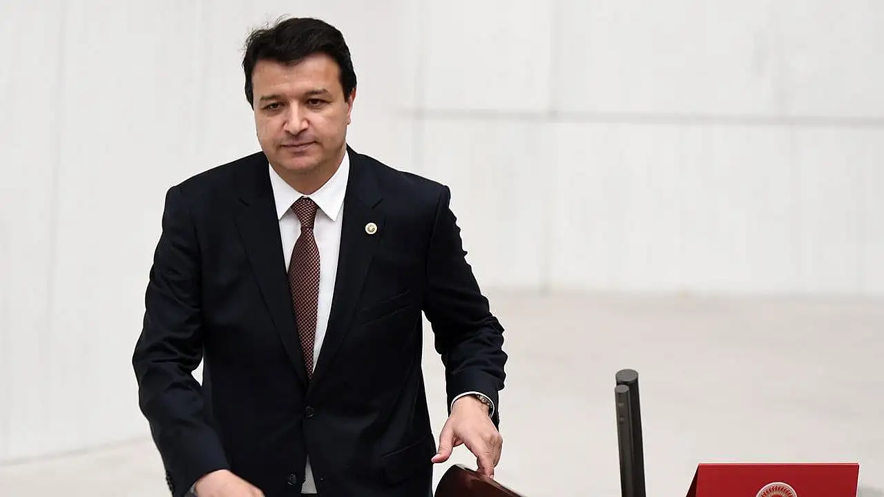 Kayserili Genel Başkan Kocaeli'deki yangının ardından sert çıktı! 'İş kazası değil, planlı cinayet'