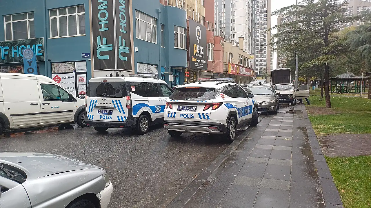 Kayseri'de parkta çıkan tartışmada kan aktı