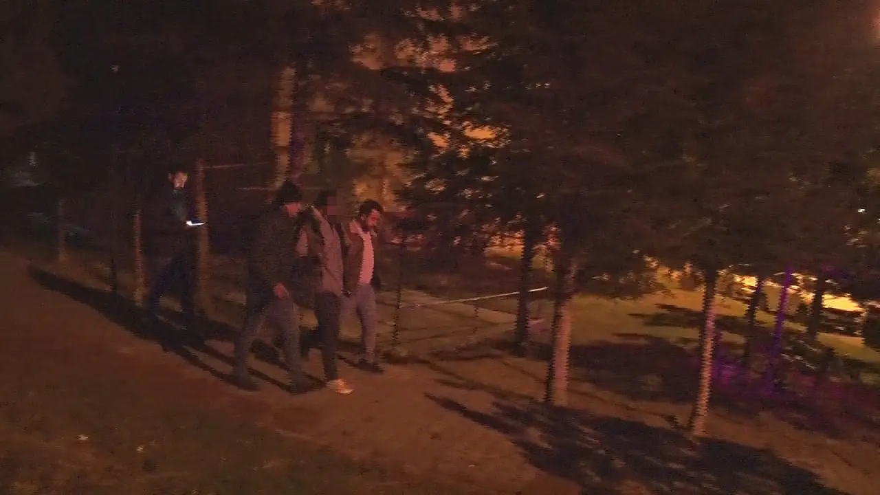 Boşanma krizi sokağa taştı: Tüfekle rastgele ateş etti