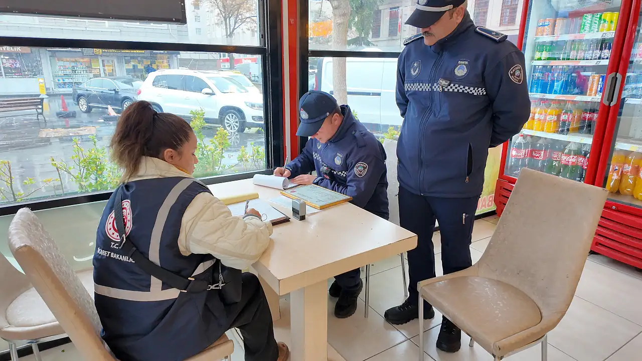 Kayseri'de ticarethaneler mercek altında