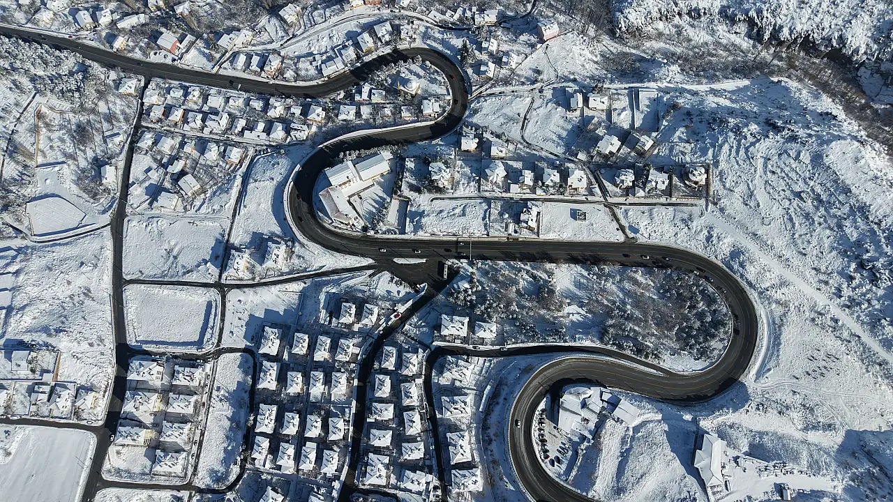 Kayseri bembeyaz oldu