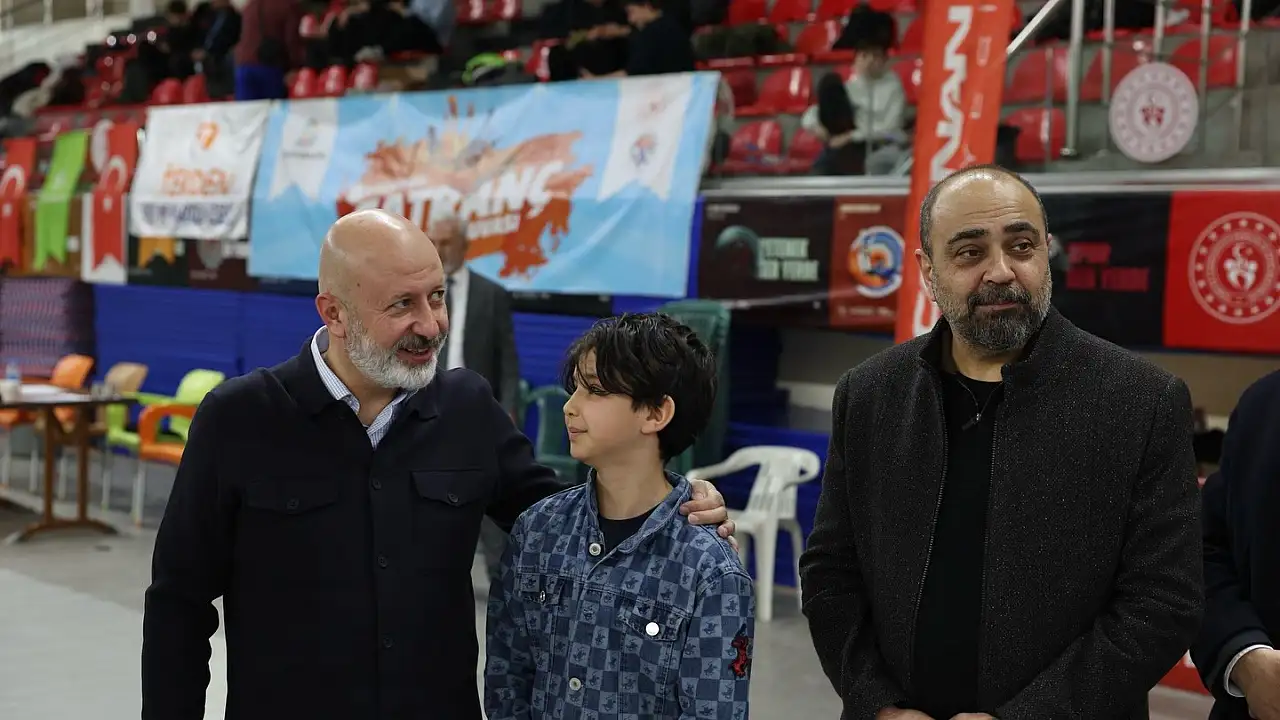 Kayseri'de satranç turnuvasında kazananlar belli oldu!