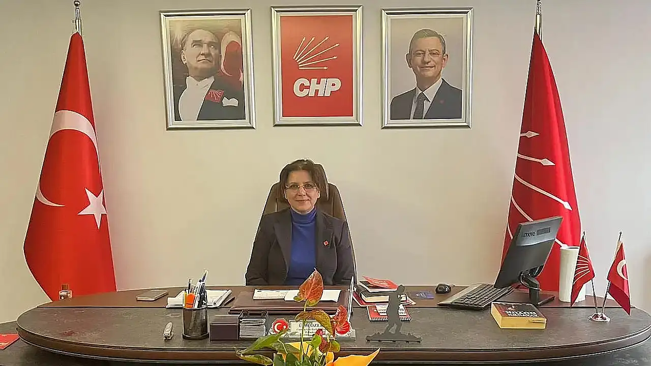 Özer: Kadınların mücadelesinde yanındayız