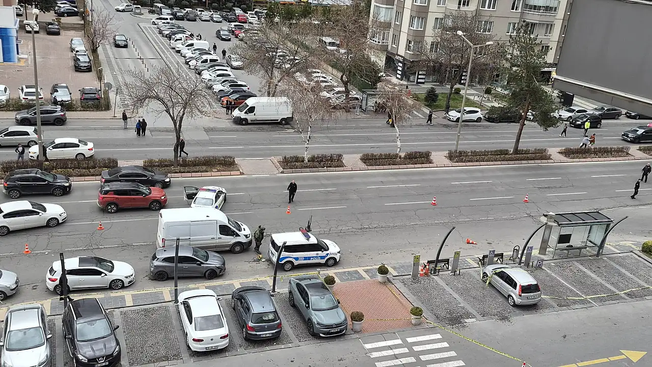 Kayseri'de şüpheli çanta patlatıldı! İşte o anlar…