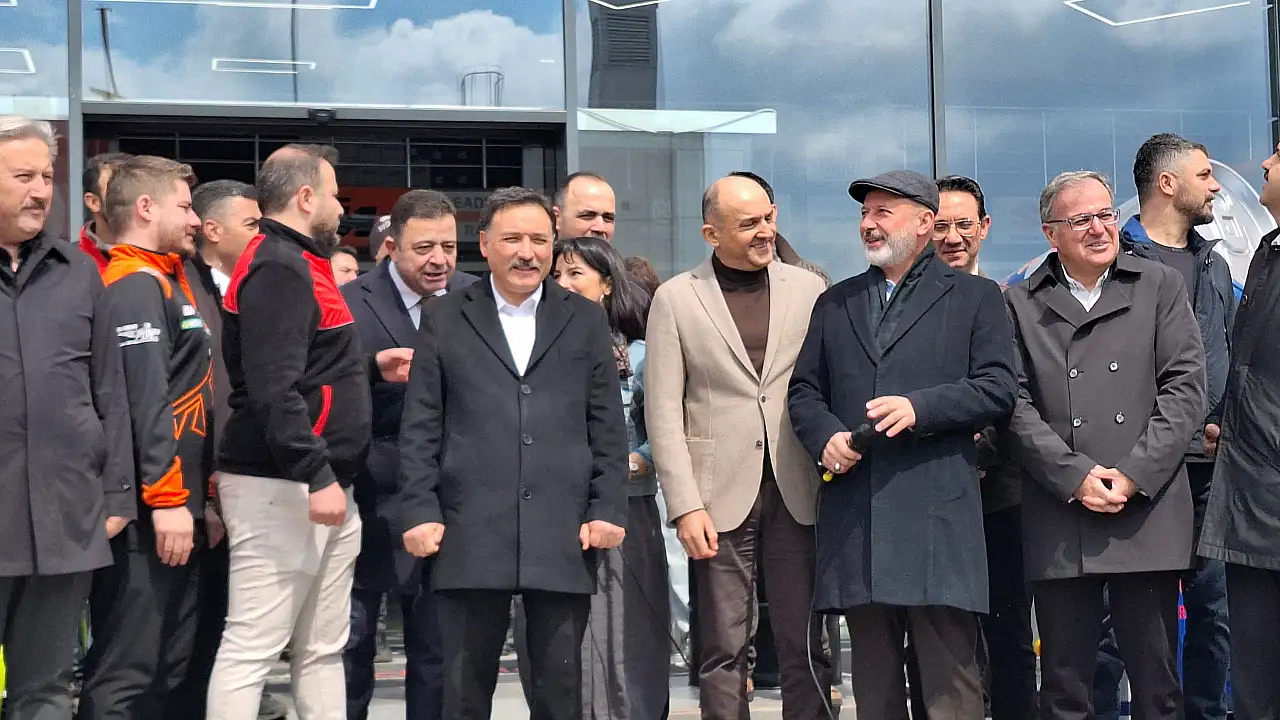 Vali Çiçek hayran kaldı... 'Uzaylı gibi bir şey!'