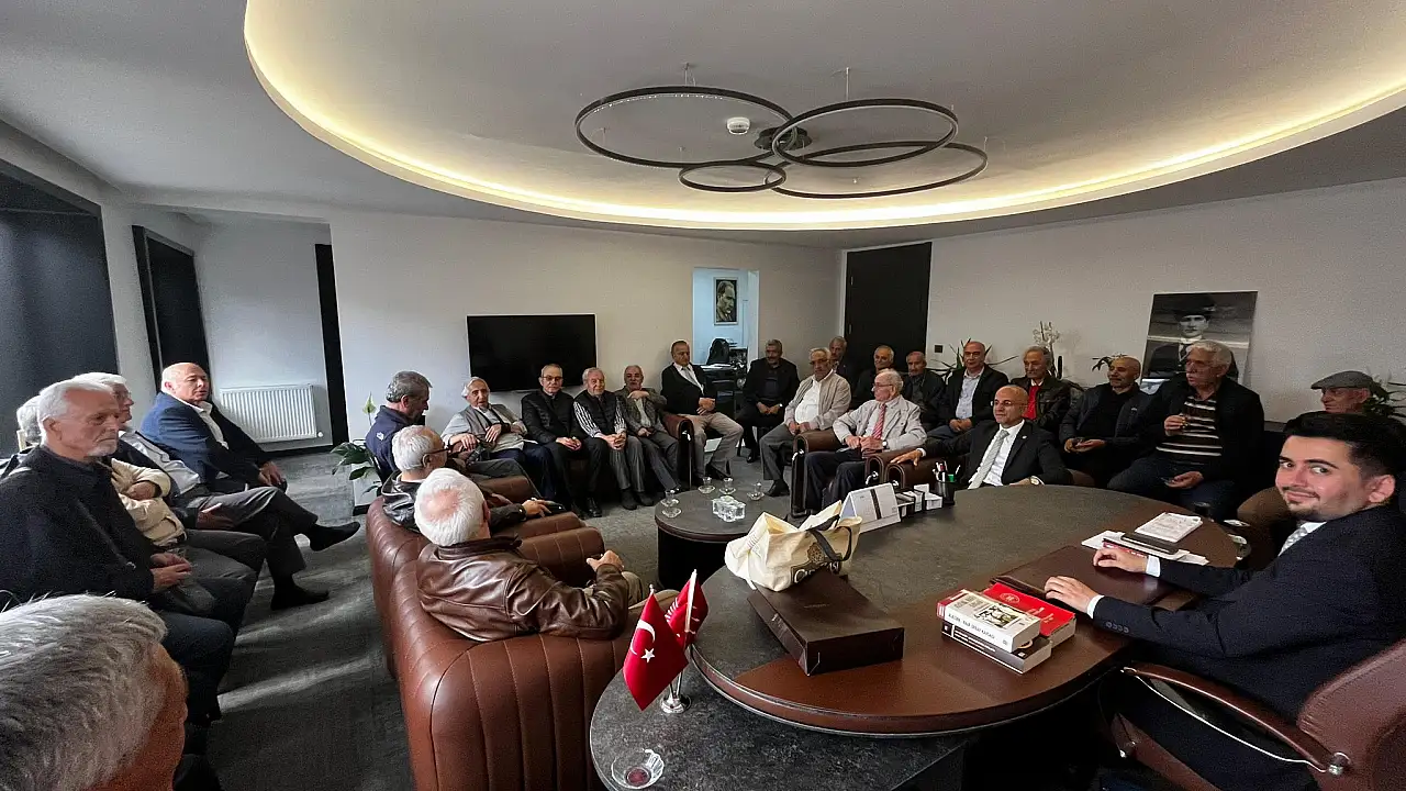 Kayseri'de CHP emektarları buluştu
