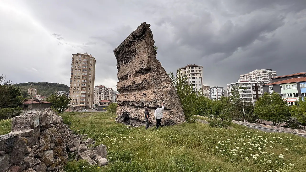 'Dünyanın ilk hastanesi' Kayseri'de koruma altına alındı